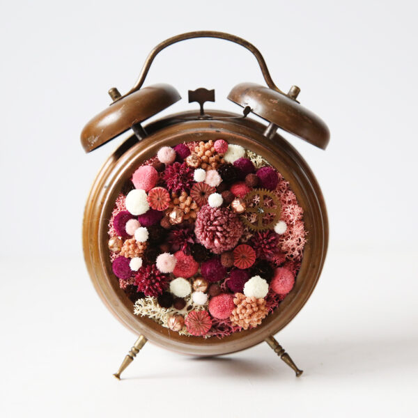 reveil-vintage-végétal-la-nature-reprend-ses-droits-origine-atelier-floral-collection-chronos